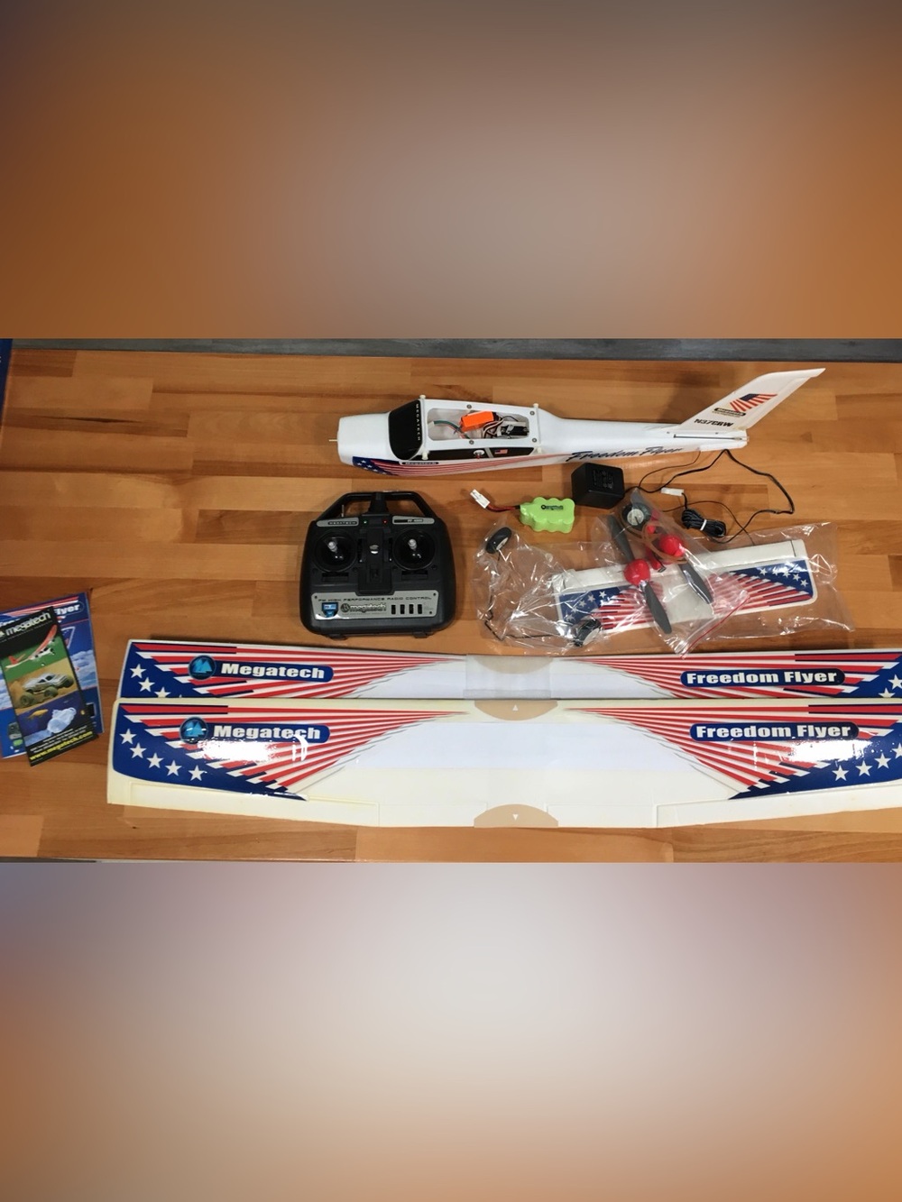 R/C radio controlled Plane RTF (ready to fly) “Freedom Flyer” N37CRW - Picture 4 of 6